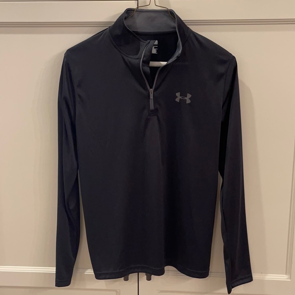 Under Armour pullover